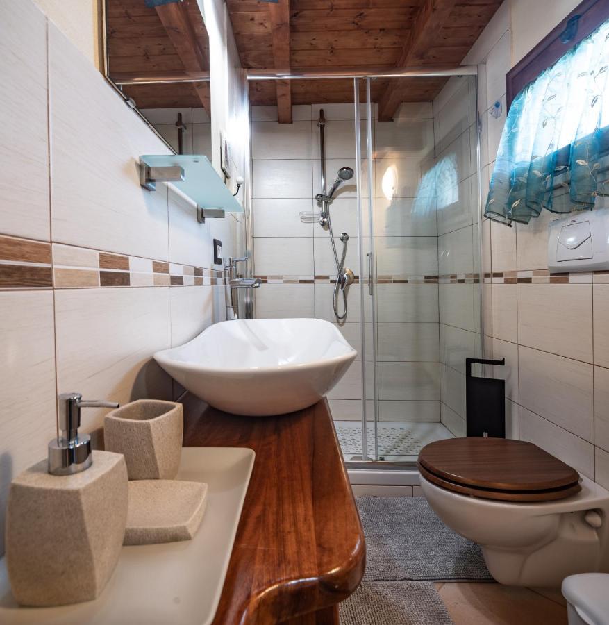 Casa Vacanze " Is Meris " กาปิตานา ภายนอก รูปภาพ